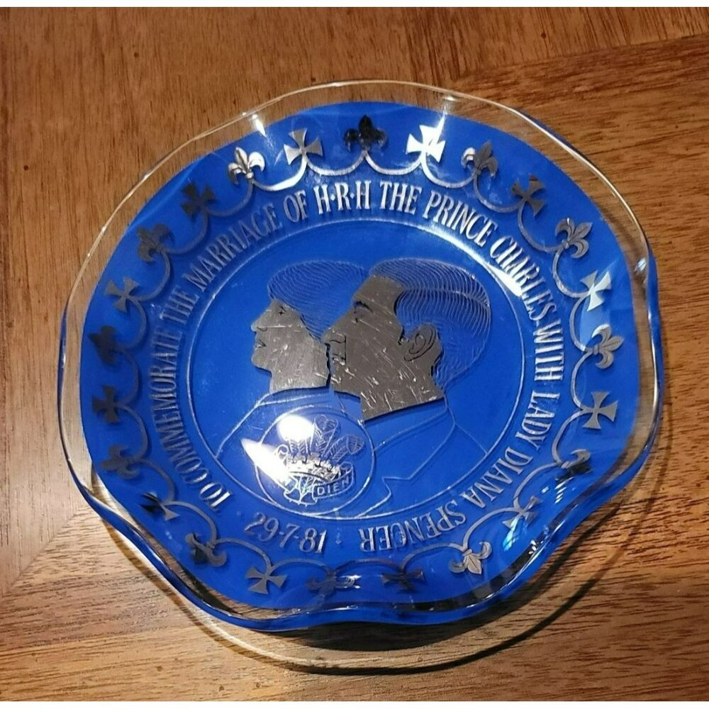 Charles & Diana Plate English Blue Silver Fluted Glass Dish Wedding 1981 RB104